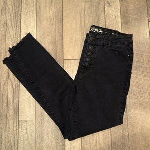 Women’s High Rise Black Jeans
